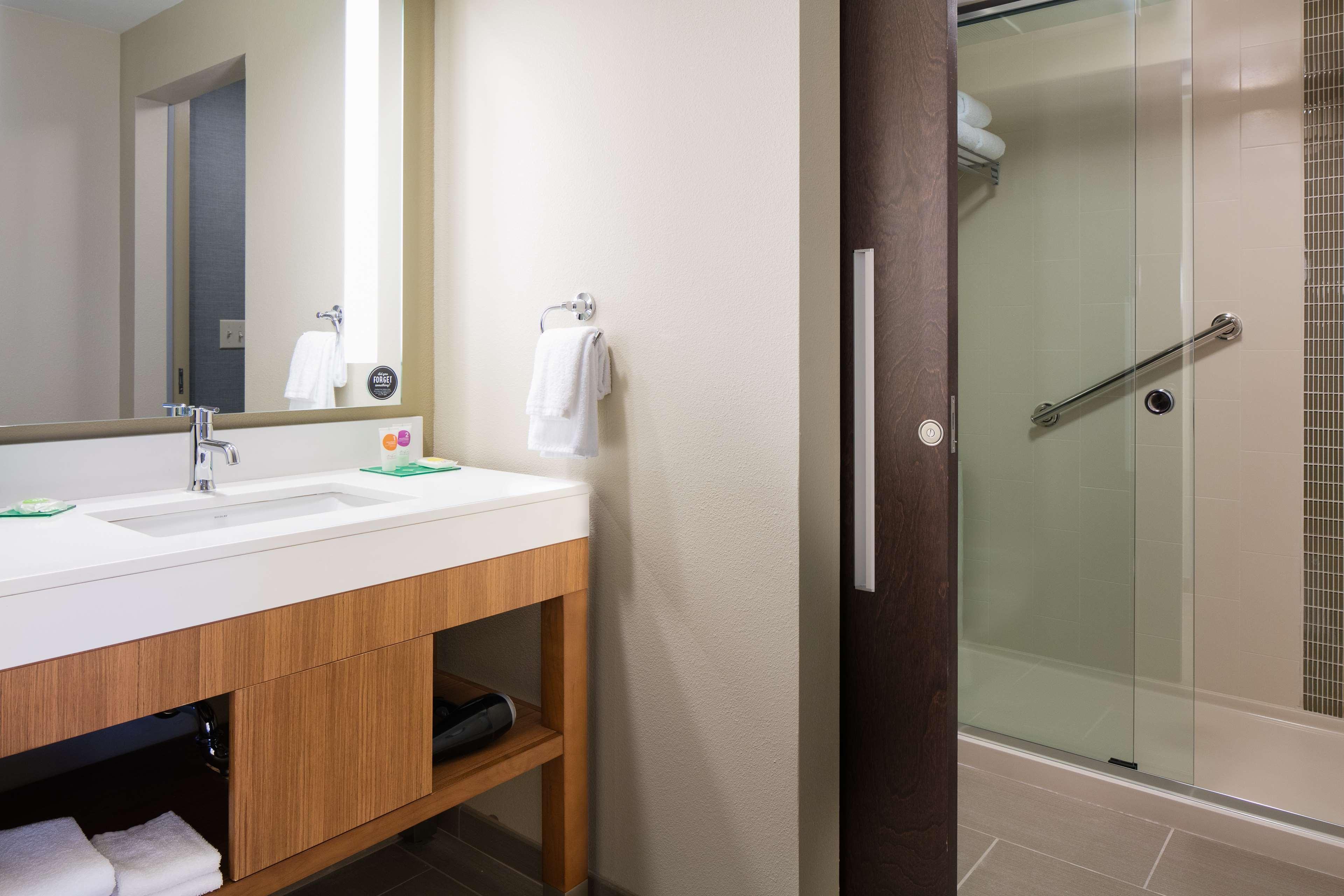 Hyatt Place Kansas City Lenexa City Center Eksteriør billede